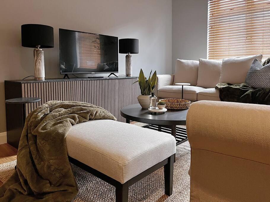 Modern Ground Floor Apartment Todmorden Bagian luar foto